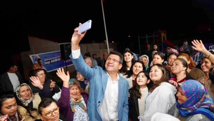 Mehmet Tosun, Bodrum’da Sahne Sanatları Oyununu İzledi