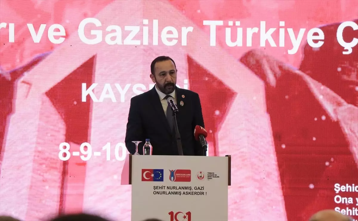 Kayseri’de “Şehit Yakınları ve Gaziler Türkiye Çalıştayı” düzenlendi